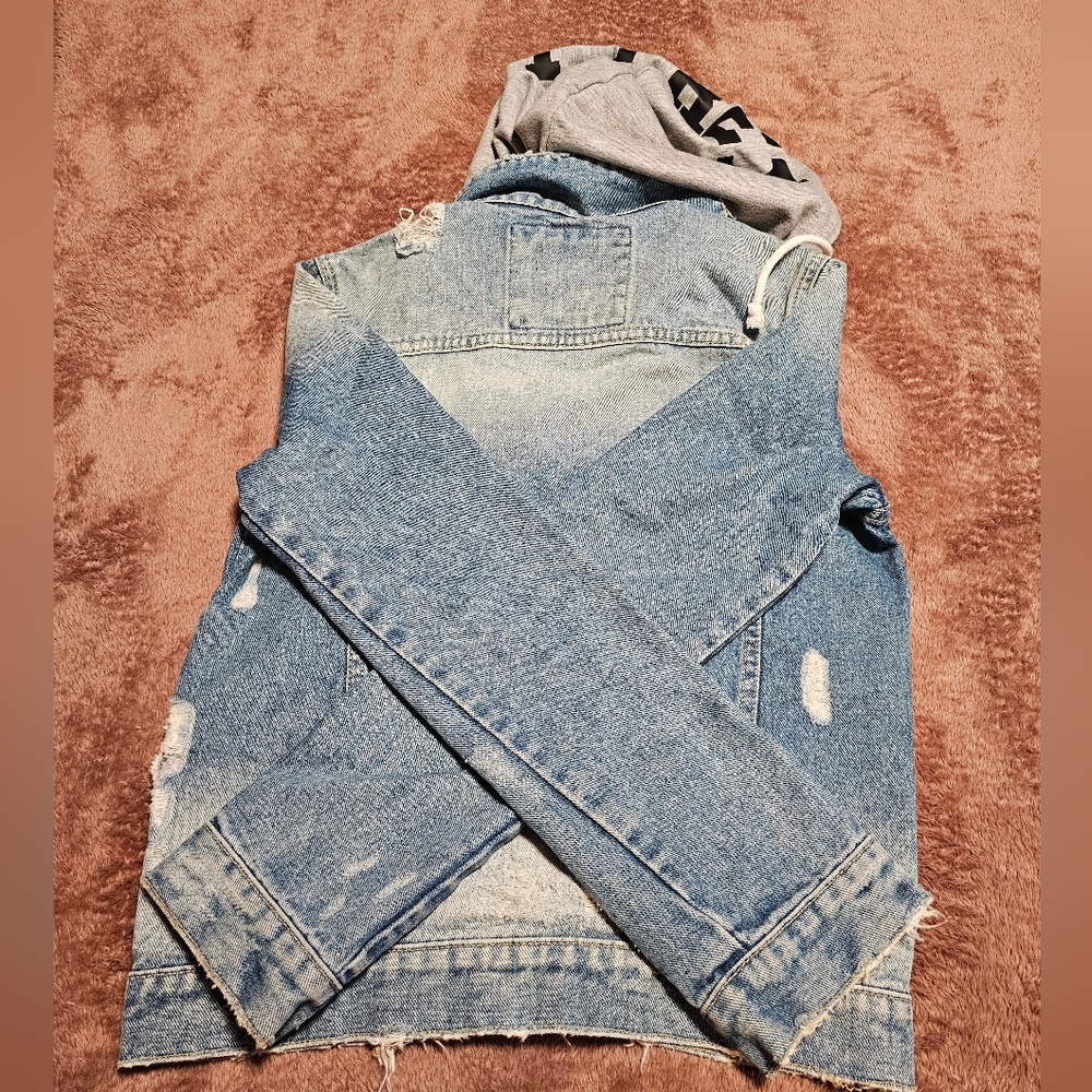 Pyrex Distressed Jean Jacket - Picture 11 of 14